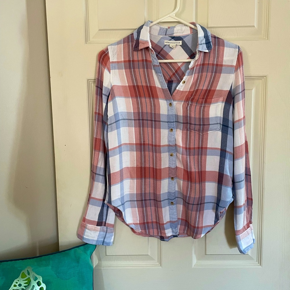 Aeropostale Long Sleeve Buttondown